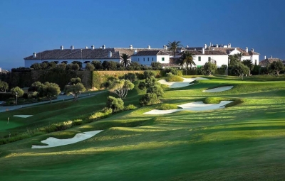 Tee Off in Paradise: Embark on a Unforgettable Golf Holiday in Spain